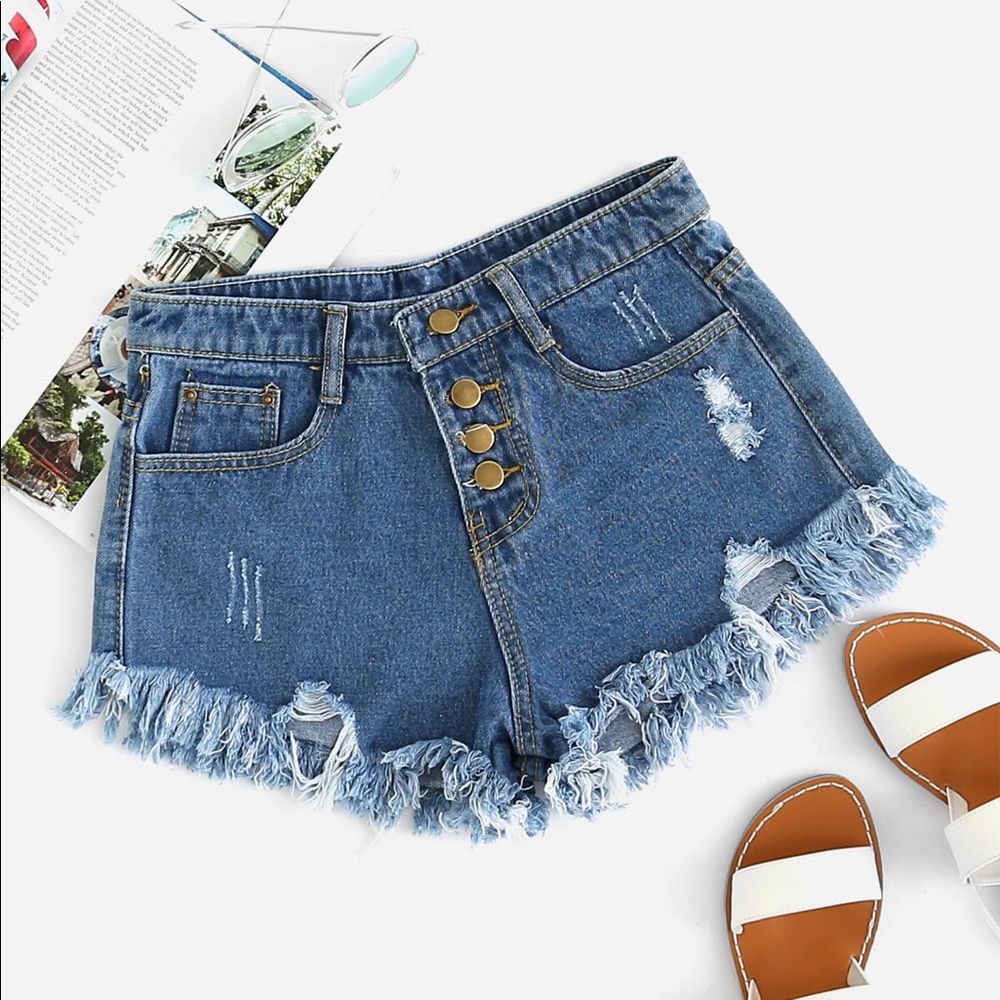 Distressed Frayed Hem Denim Shorts